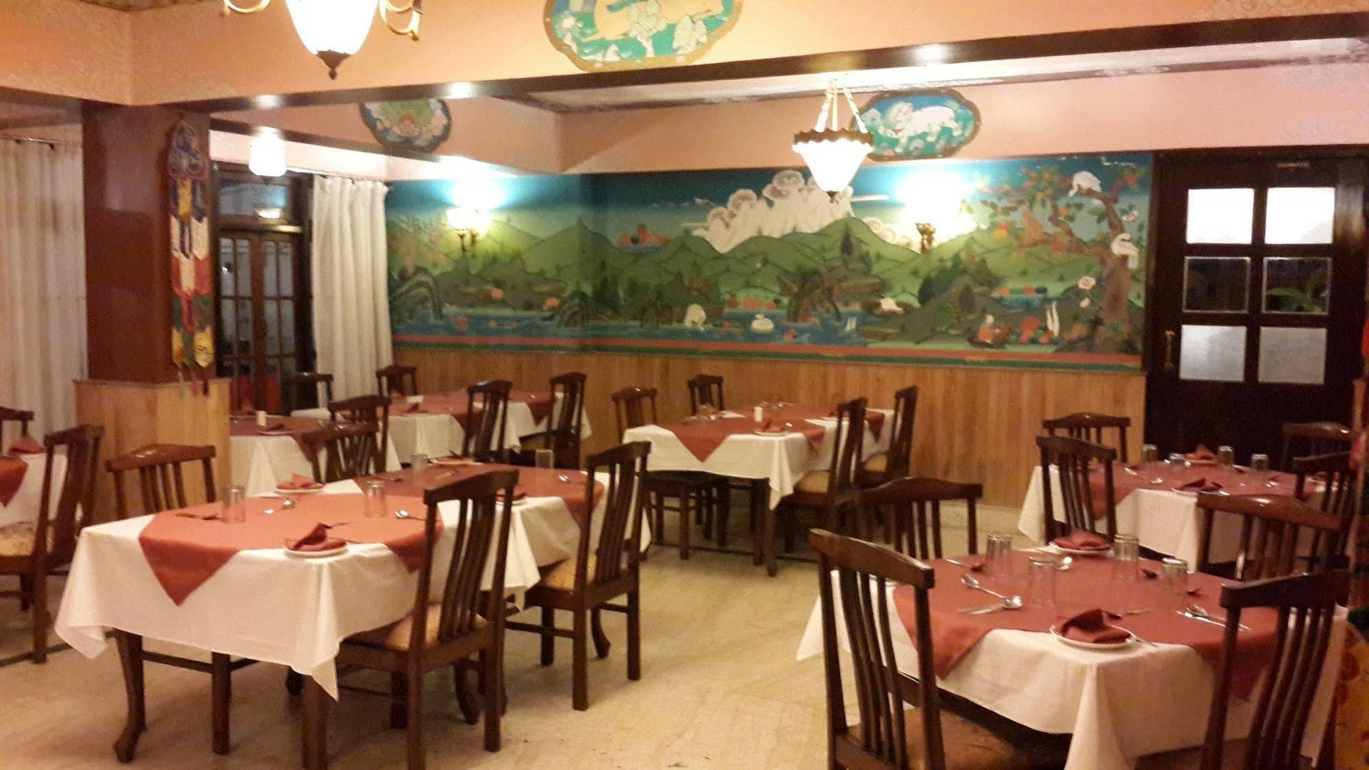 Hotel Himalayan Height Gangtok Esterno foto