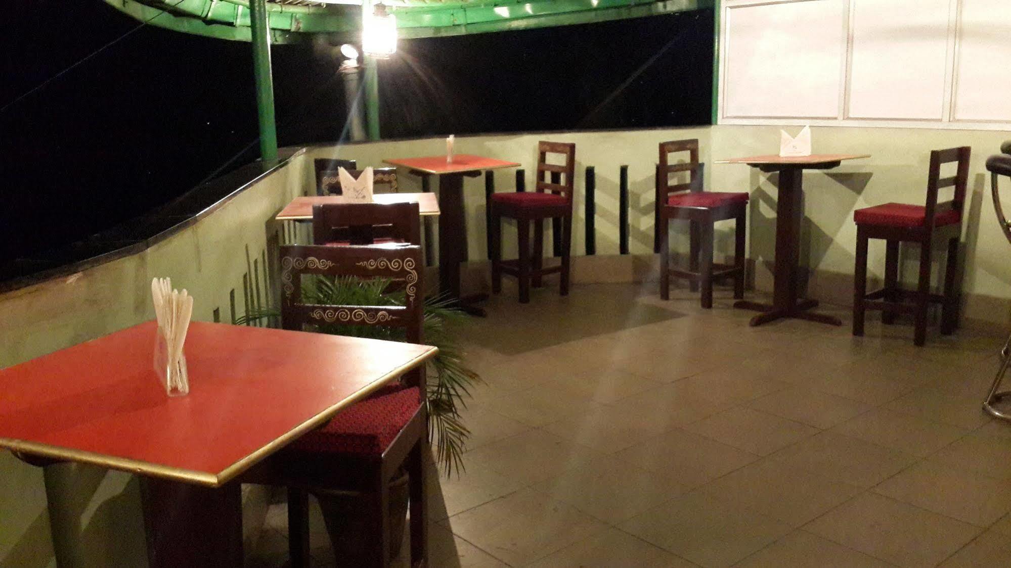 Hotel Himalayan Height Gangtok Esterno foto